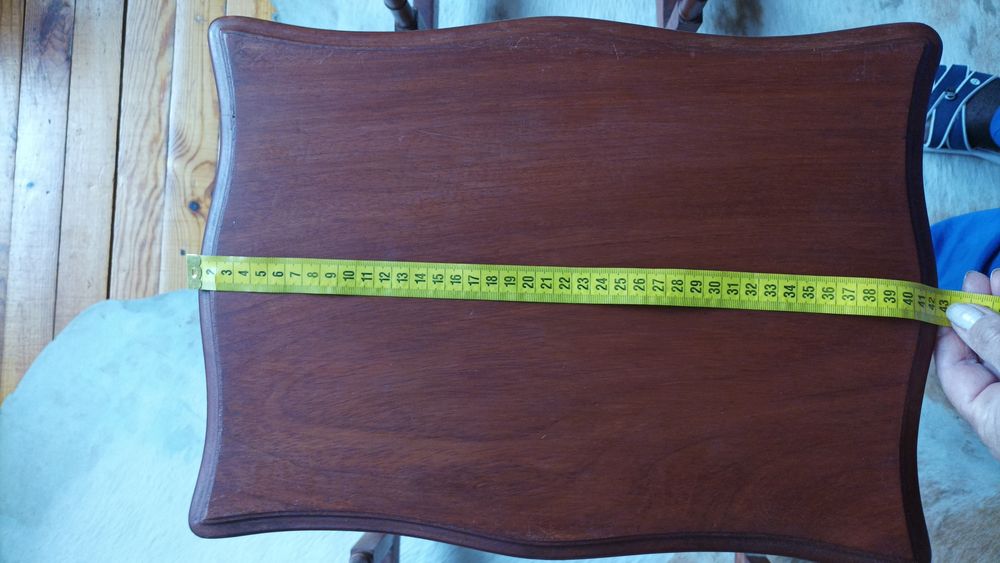 Помощни масички 4 в 1 от Тиков масив.