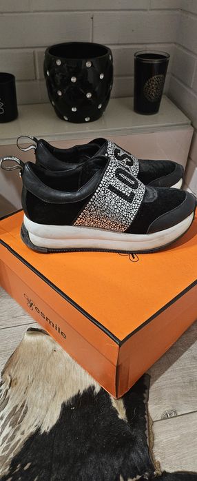 Jimmy choo сникърси, Love Moschino сникърси