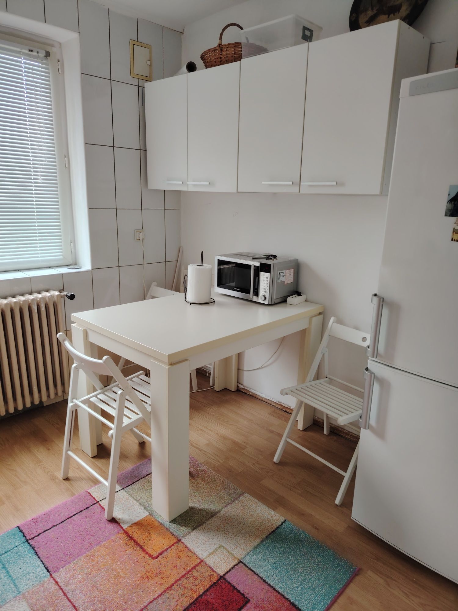Închiriez Camera in apartament