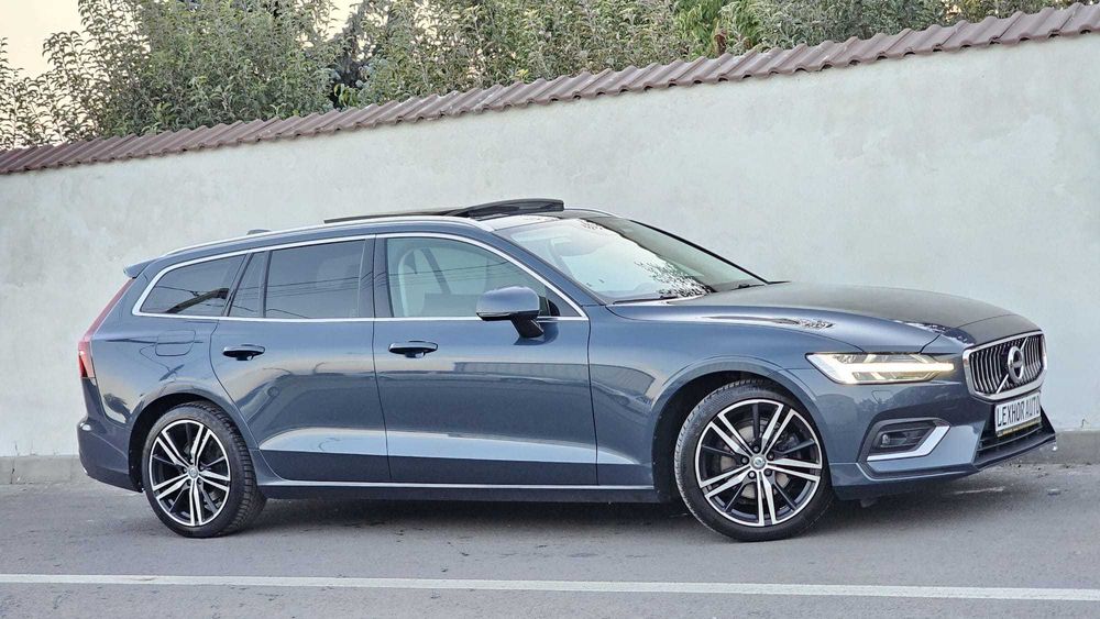 Volvo V60 INSCRIPTION 2.0d 190cp 2019 Trapa Keyless TOP