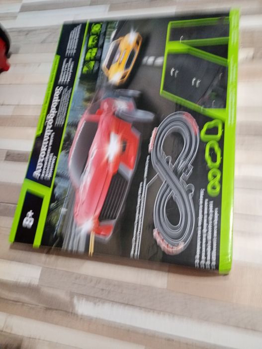 Joc cu mașinuțe nou