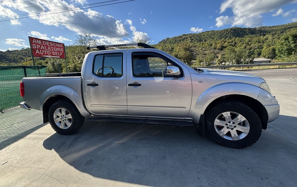 Nissan Navara de vânzare, stare excelentă și gata de drum