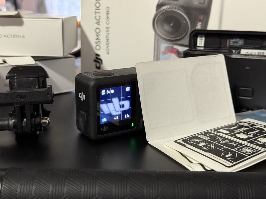 DJI Osmo Action 4 Adventure Pack