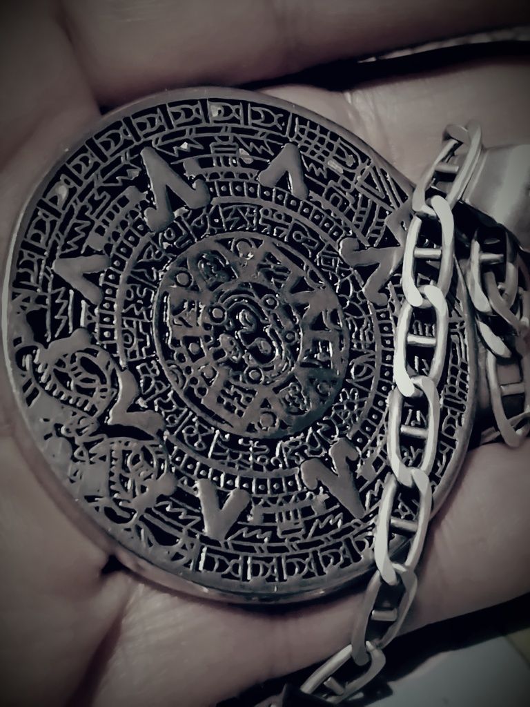 Сребърен амулет унисекс