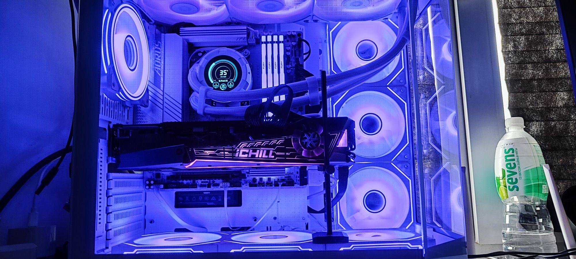 RTX 3090 inno3d ichill x4