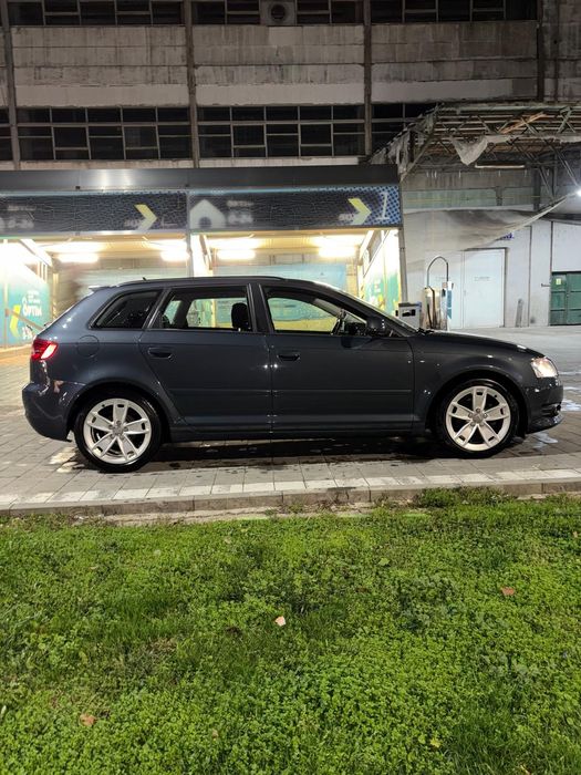 Vând Audi a3 8p sportback 2.0
