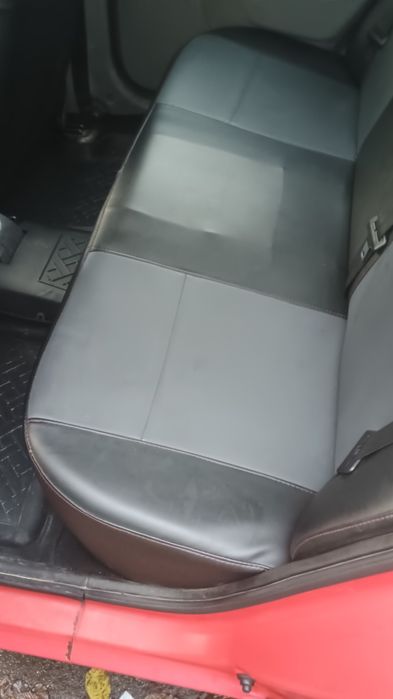 De vânzare Dacia Logan . An fabricație 2008 , ediția Kiss fm.