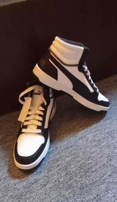 Vând Adidași din piele Puma noi nouți mărimea 43