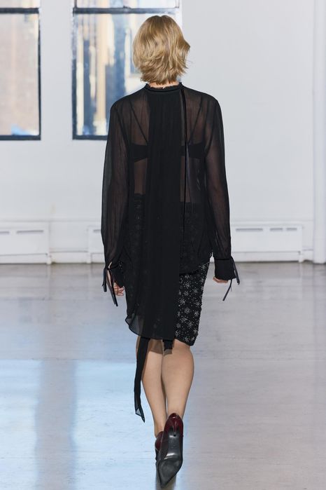 Zara асиметрична риза