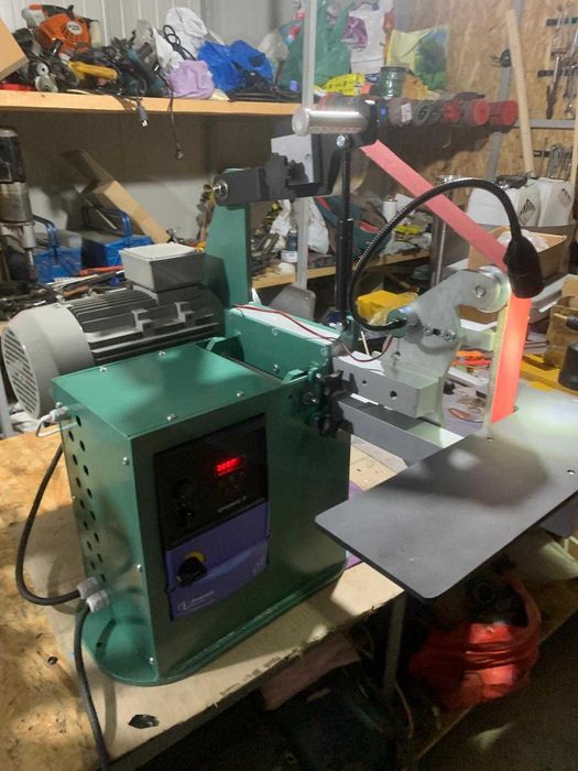Polizor cu banda / Belt grinder