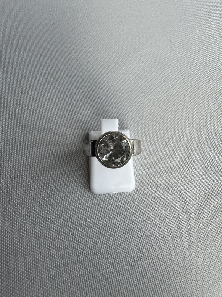 Inel din argint si cubic zirconia