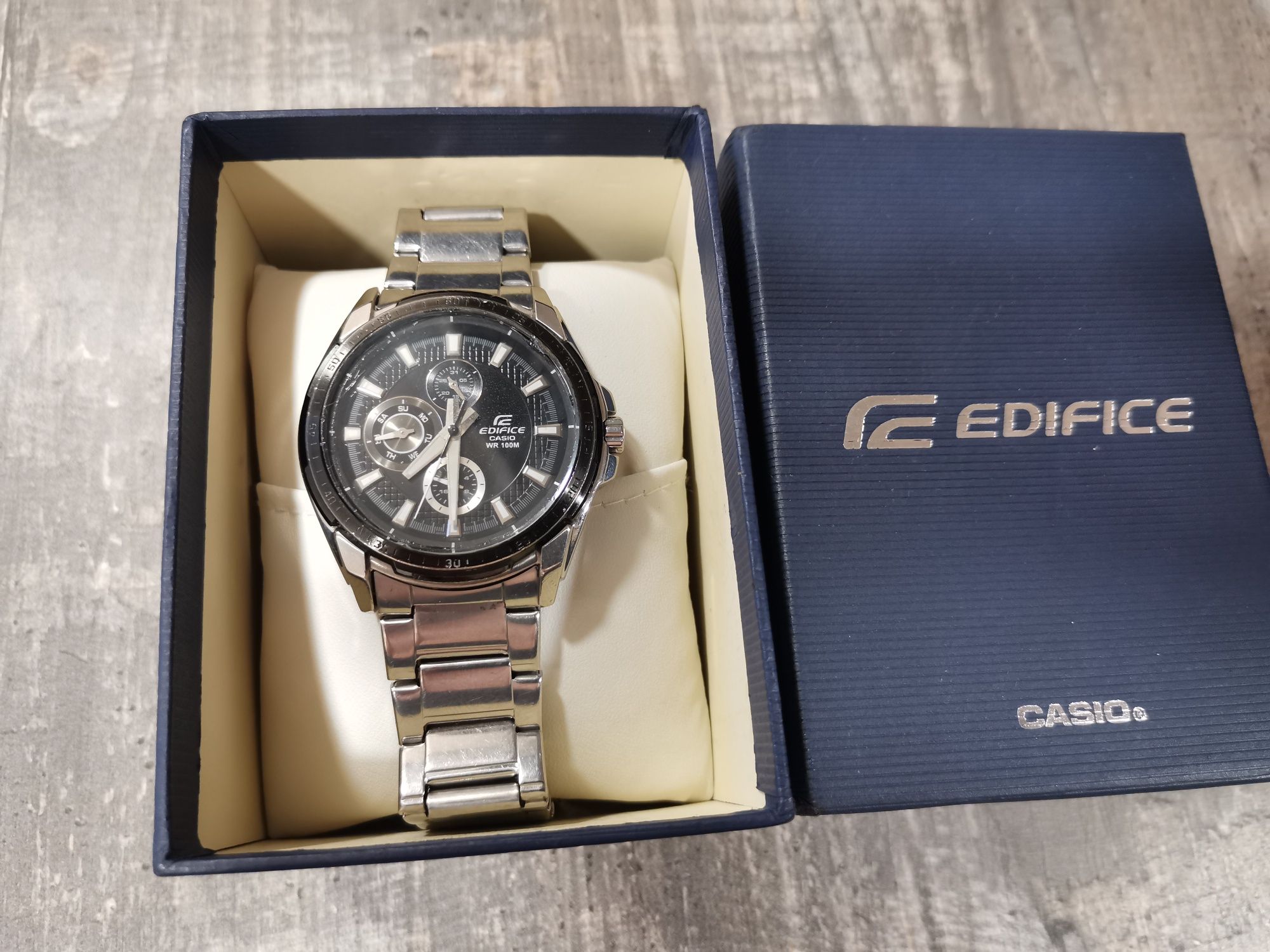 Часы нарычные Casio Edifice