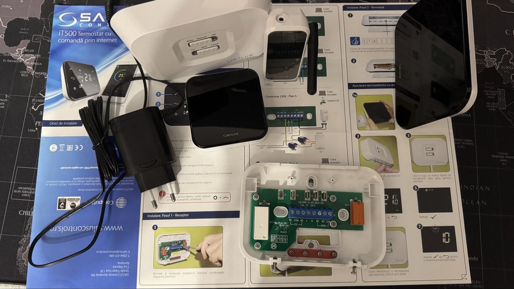 Termostat WI-FI 2 zone Salus IT500 + IT300