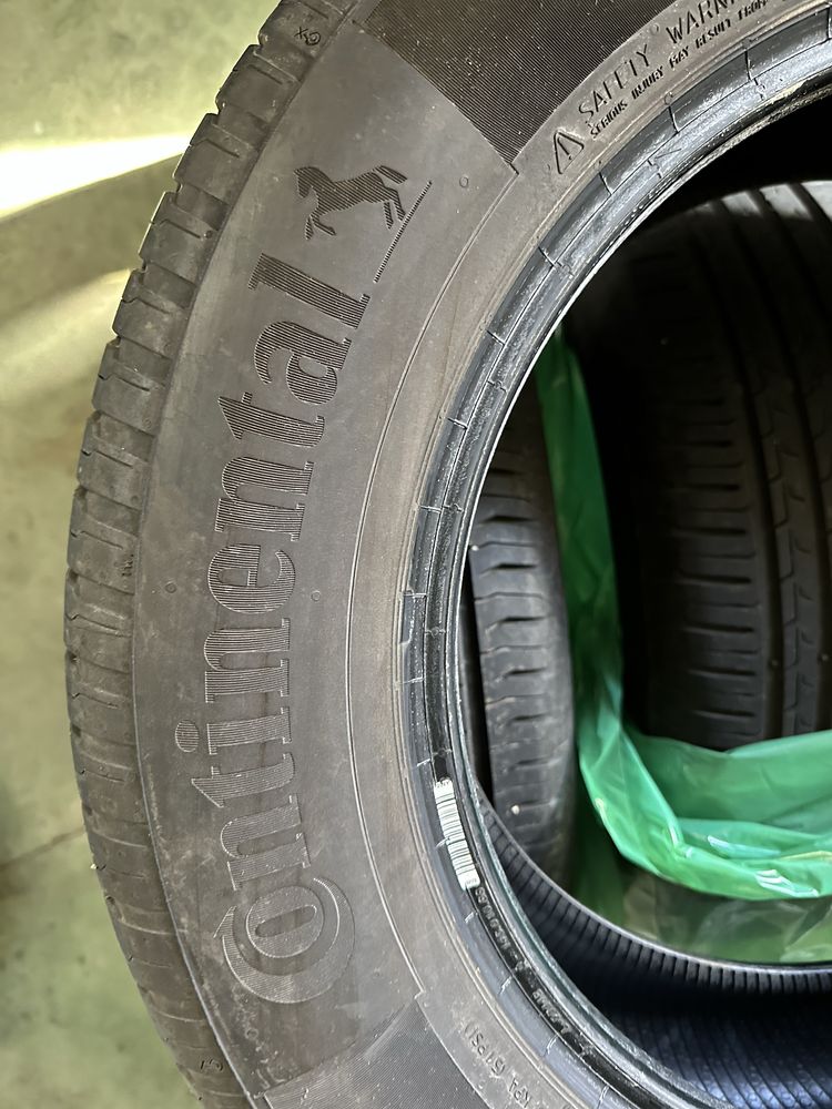 Continental 215/65 R17