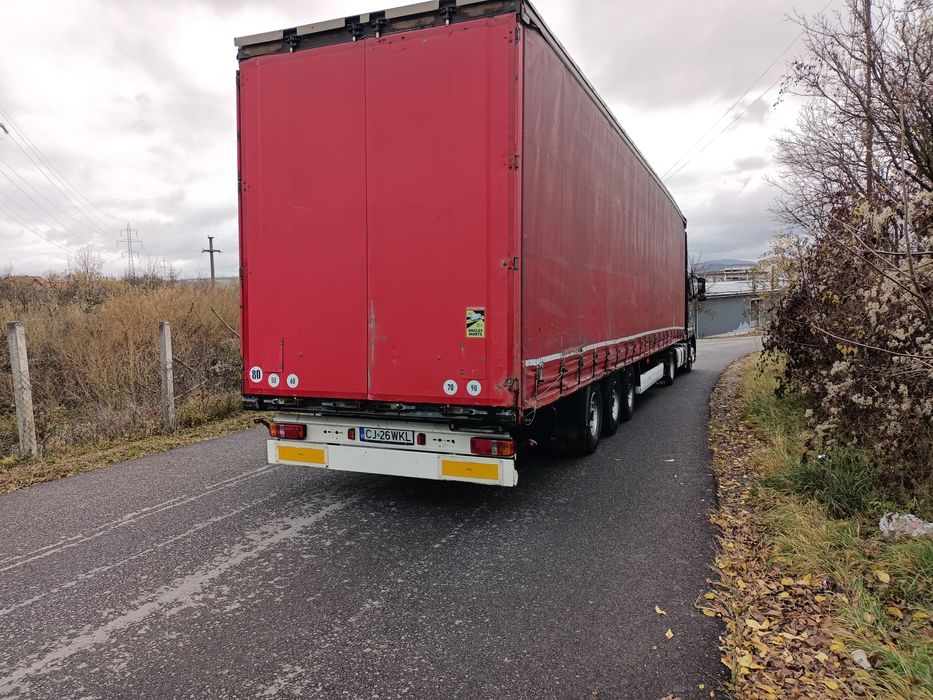 Vând ansamblu Volvo eev cu krone