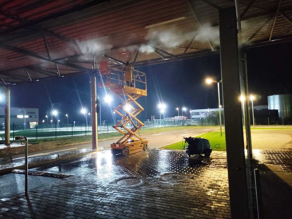 Închiriere aparat de spălat cu presiune Nilfisk Neptune 4 – apă caldă