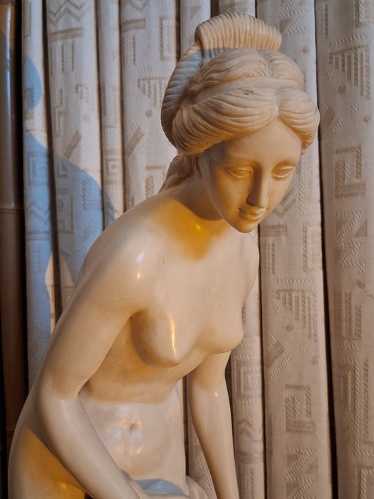 Vand Statuieta 60 cm