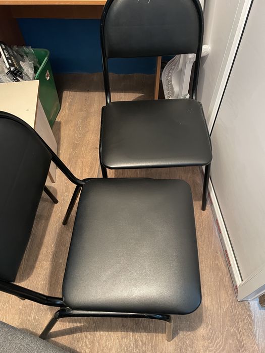 Продаю стулья 3 штуки в хорошем состоянии