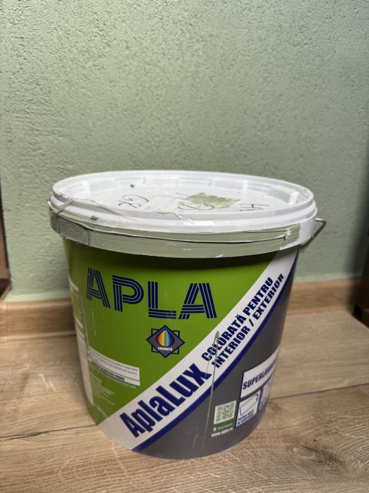 Vopsea Apla verde fistic 9L