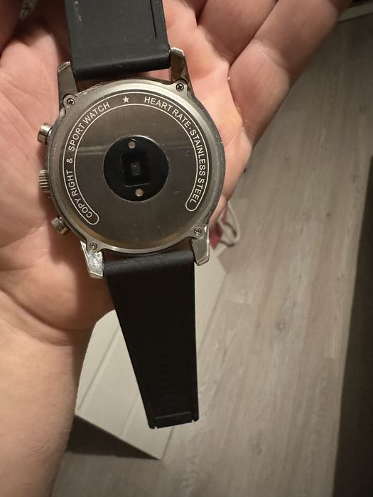 Huawei Watch GT 5 в гаранция + втори смарт часовник