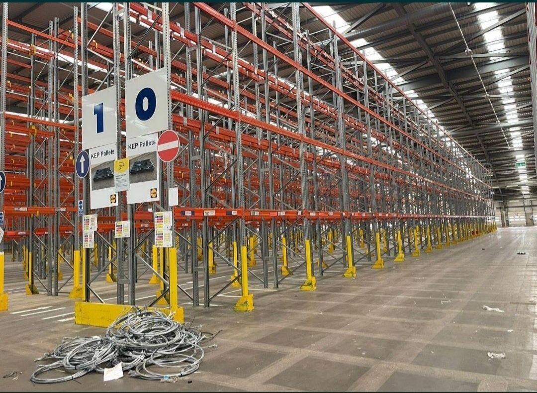 Rafturi metalice industriale