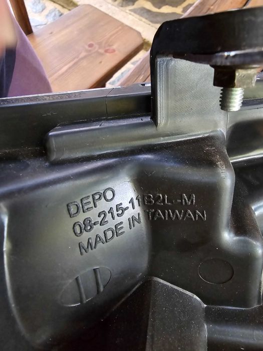 Нови Фарове за нисан навара и патфайндер