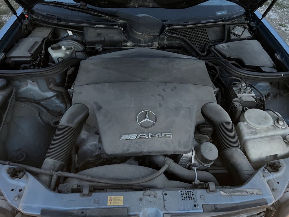 Mercedes E55 AMG 1999 volan dreapta 354 CP