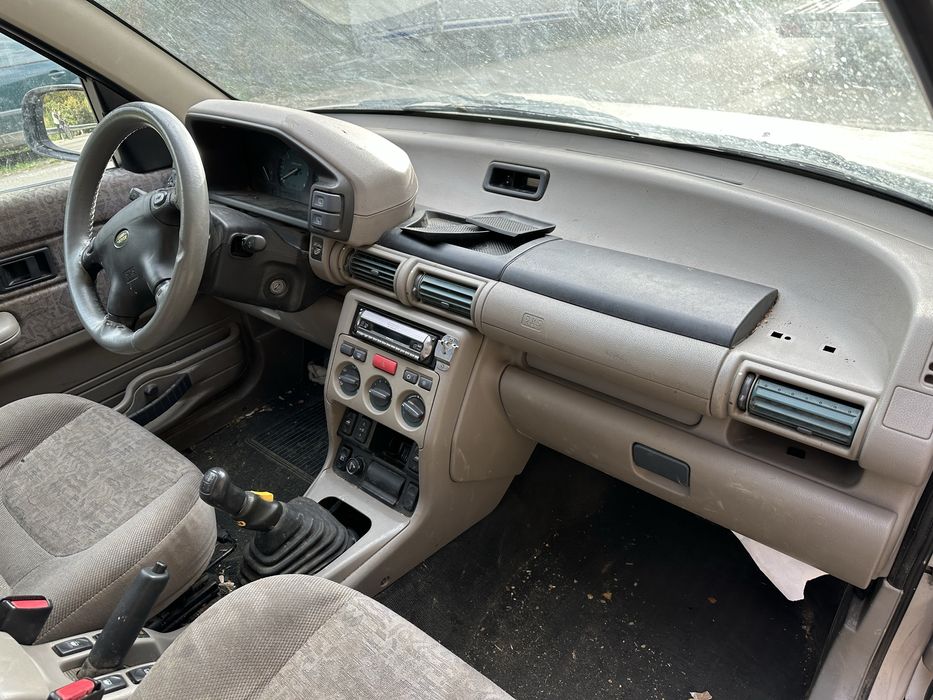 Dezmembrez  Land Rover Freelander an 2002