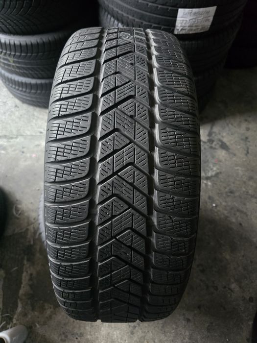 Pirelli 235/55 R18 104H MS iarnă