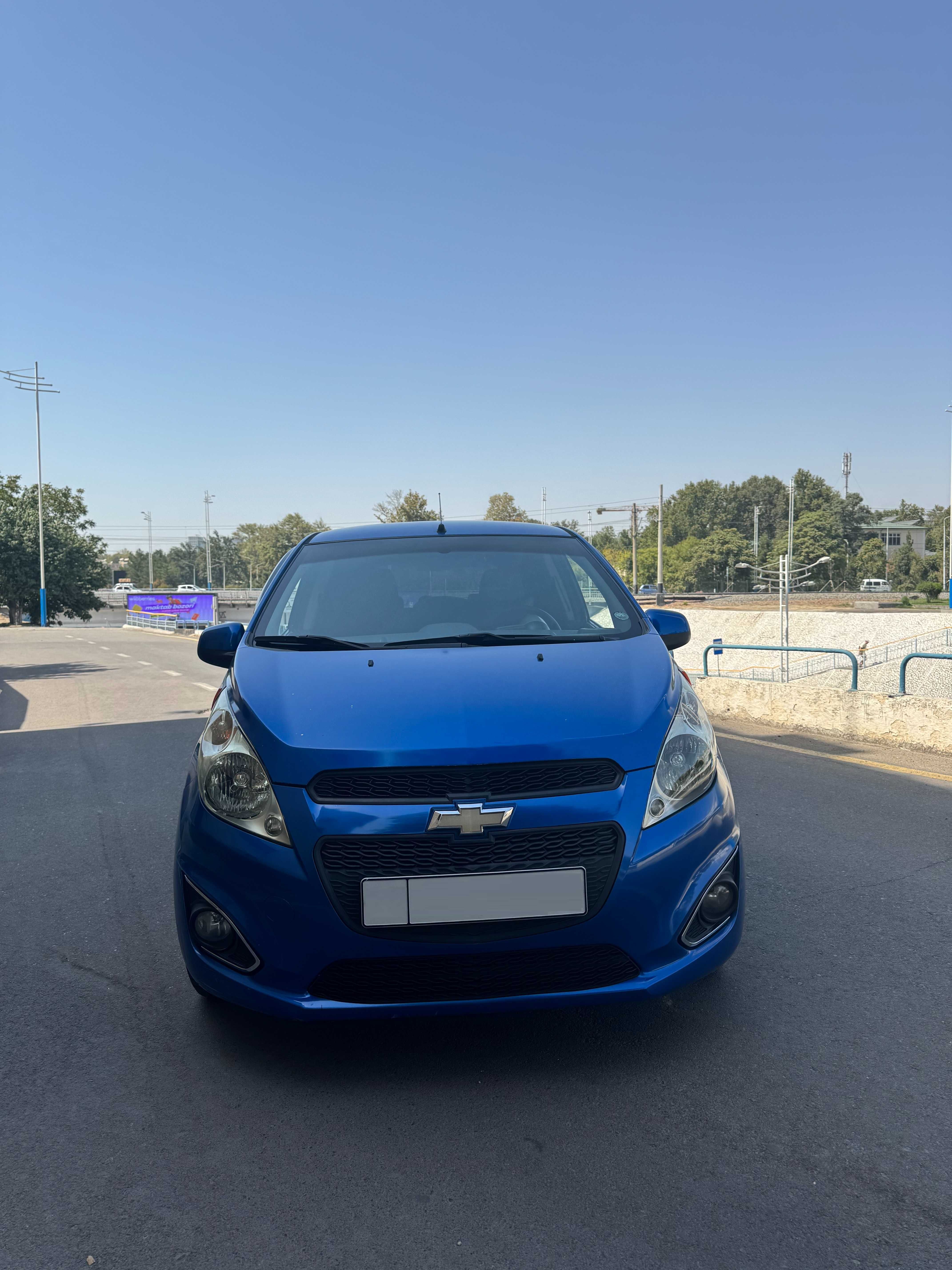 Продам автомобиль SPARK (автомат) 2014