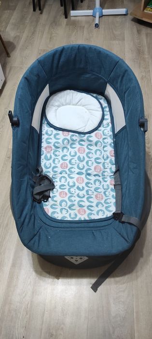 Продам шезлонг электрический,в хорошем состояние