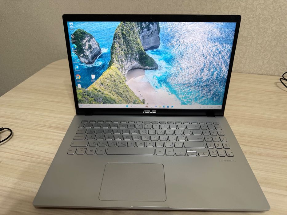 Продам ноутбук ASUS M509D , Ryzen 3 • 8GB RAM •SSD • Windows 11 Pro