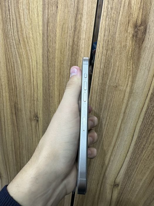 iphone 15 pro max natural 256 gb 88% korobka bor