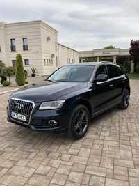 Audi Q5 2.0TDI           .