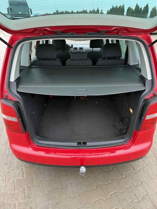 Autoturism VW Touran 2.0 TDI