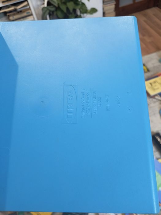 Suporturi de tablete, telefoane, telecomenzi etc . Suporturi Ikea