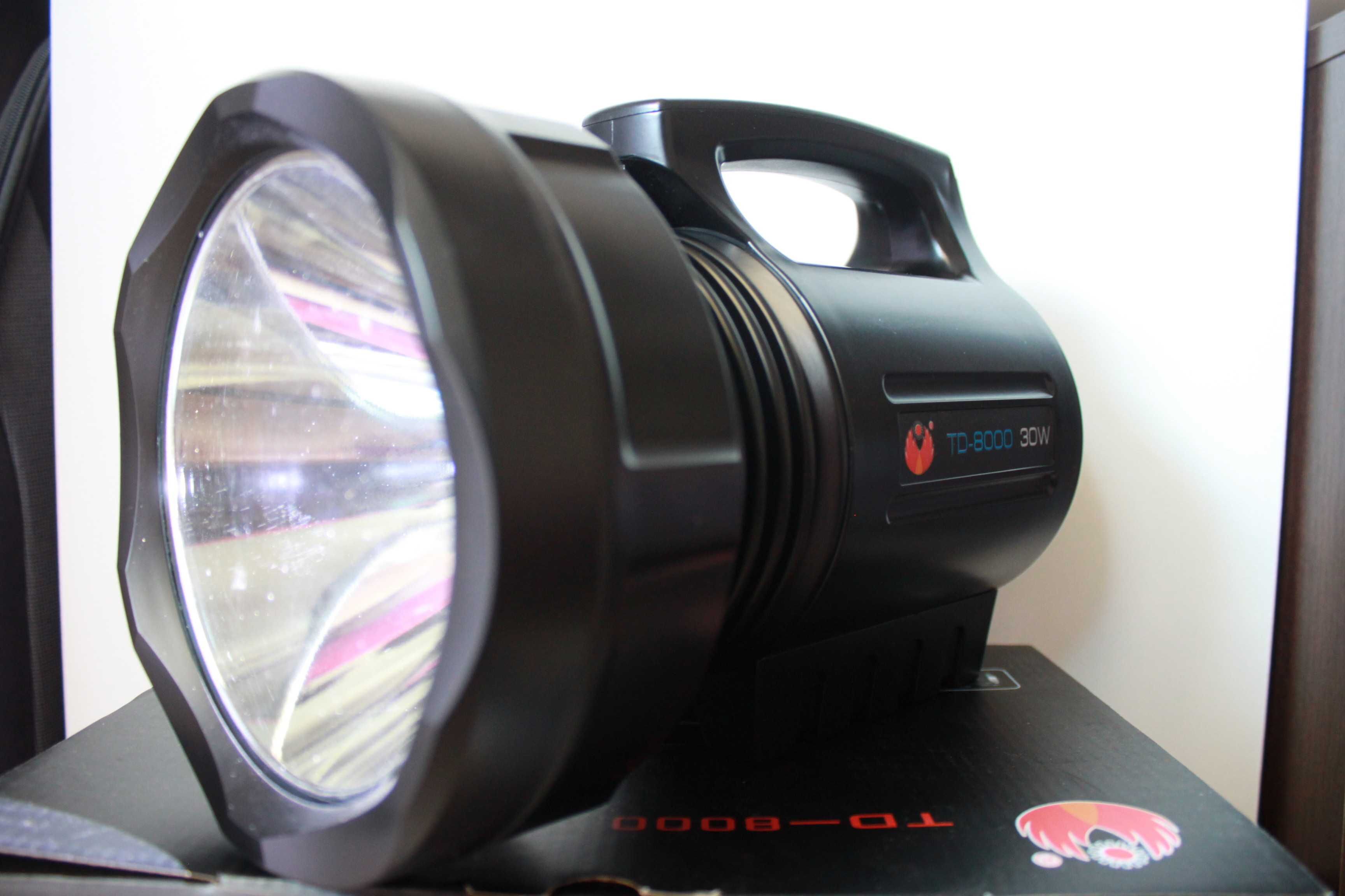 Lanterna TD 8000 LED CREE 30 W