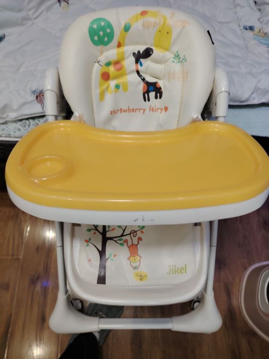 Срочно продаю детский стульчик