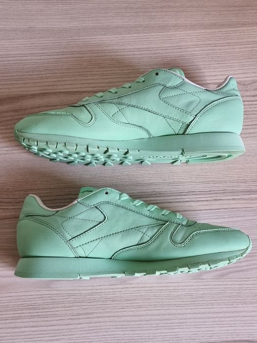 Reebok Classic Leather спортни обувки 39 номер