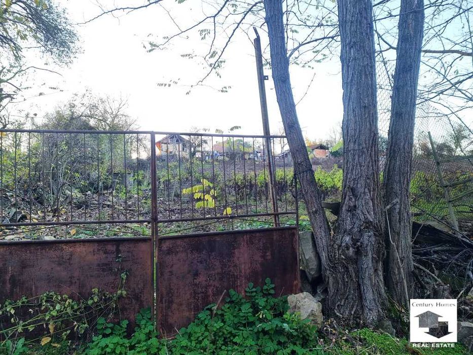 116250 Голям парцел в регулация в с. Плаково, 15 км. от Велико Търново