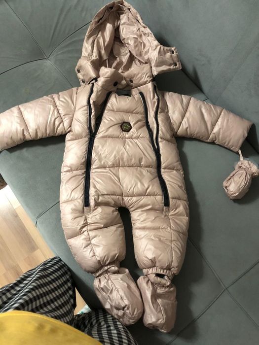 Продам детский комбинезон