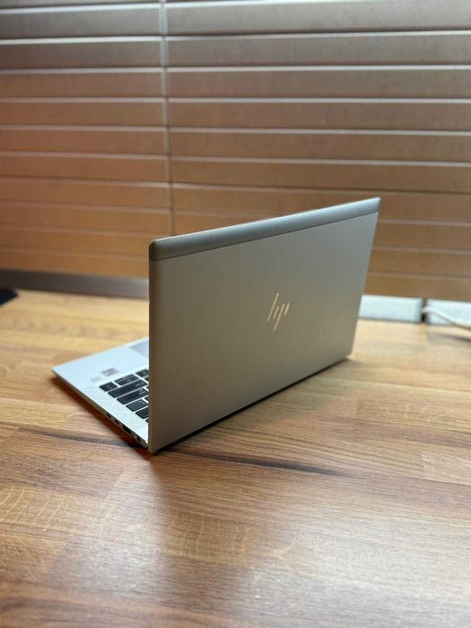 Laptop EliteBook 830 G7, intel i5, 16GB RAM, Slot SIM, Incarcare TypeC