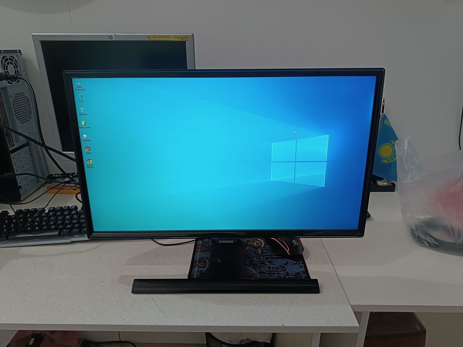 Продам мониторы Samsung Led 24"  AOS 27  дюйма