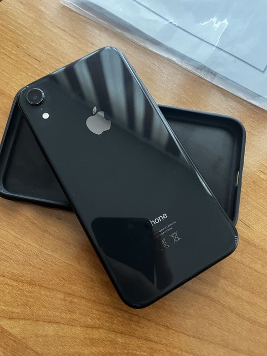 Айфон xs 64 гб продам