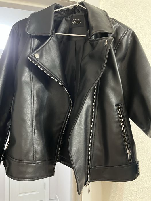 Продам куртку из эко кожи