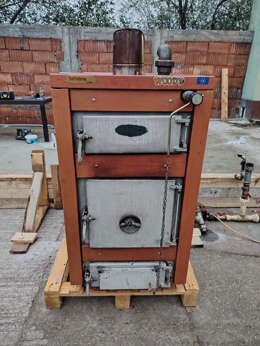 Centrala termica pe lemne