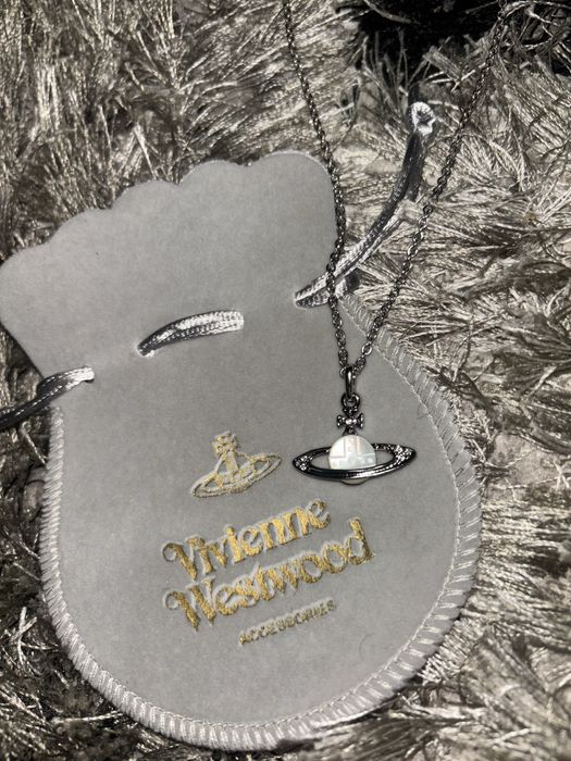 lantisor Vivienne Westwood