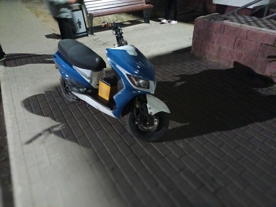 М 8 продам  срочна