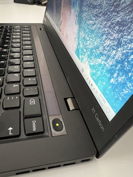 Vand laptop Lenovo X1 Carbon i5 cu touchbar.