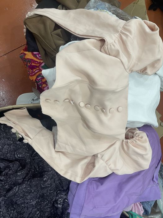 Розовая корсетная кофта с длинными рукавами размер S